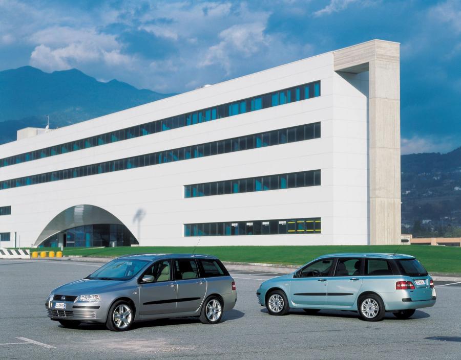  Fiat Stilo Wagon 2002 года  (фото 13 из 69)
